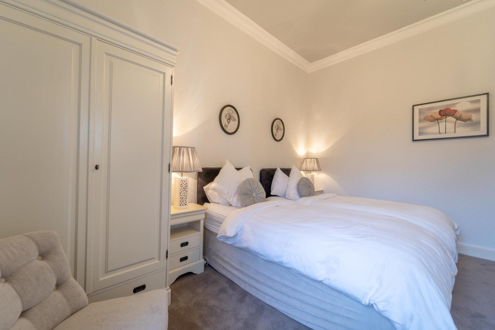 Отель Bankton House Ливингстон Экстерьер фото